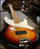 1984 Robin Freedom 1 Bass